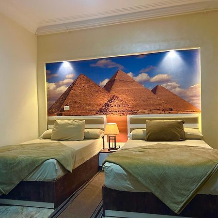 Matto Pyramids Inn Kafret el-Gabal Exterior foto