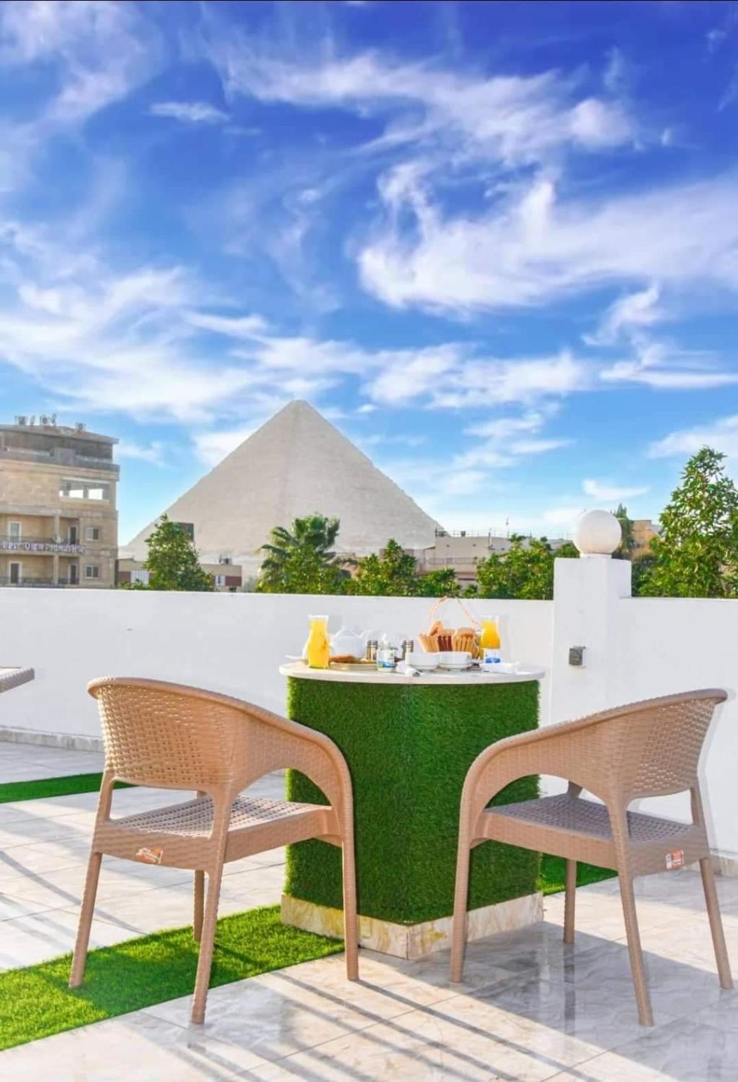Matto Pyramids Inn Kafret el-Gabal Exterior foto